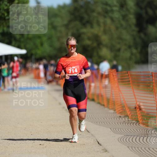 07.09.2025 - 19. Norderstedt Triathlon Michael Strokosch http://msf.ph/oto/8746521 07.09.2025 12:00:22 Laufen 714, 749, 1184, 1253 meine-sportfotos.de