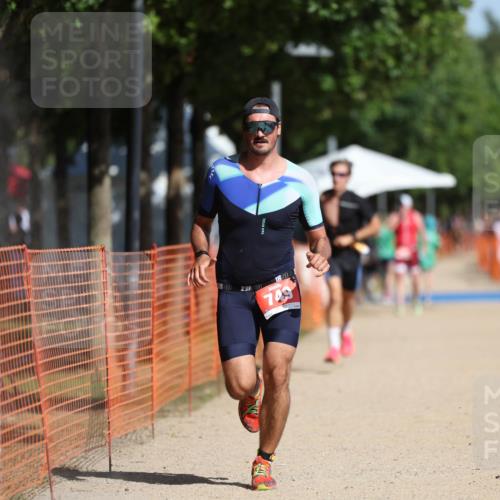 07.09.2025 - 19. Norderstedt Triathlon Michael Strokosch http://msf.ph/oto/8746551 07.09.2025 12:00:23 Laufen 714, 749, 1184, 1253 meine-sportfotos.de