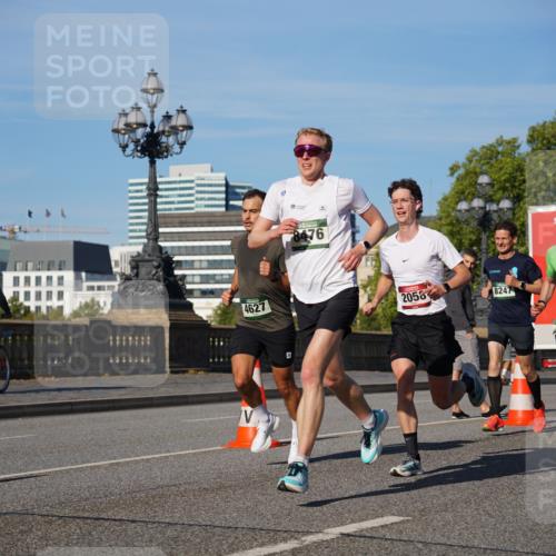 07.09.2025 - BARMER Alsterlauf Yannick Fuchs http://msf.ph/oto/8746602 07.09.2025 09:32:01 Laufen 4627, 8476, 2058, 2025, 8247, 3124 meine-sportfotos.de