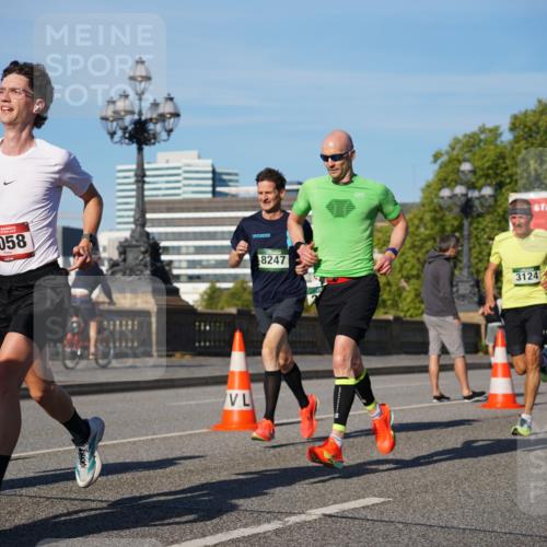 07.09.2025 - BARMER Alsterlauf Yannick Fuchs http://msf.ph/oto/8746649 07.09.2025 09:32:02 Laufen 2058, 2025, 8247, 3124 meine-sportfotos.de