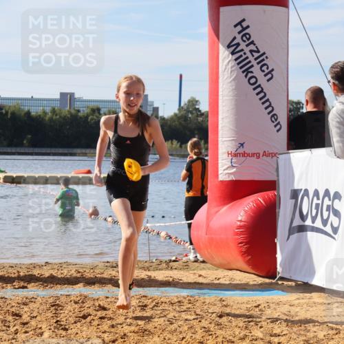 07.09.2025 - 19. Norderstedt Triathlon Luisa Fischer http://msf.ph/oto/8746661 07.09.2025 10:26:37 Schwimmen 78 meine-sportfotos.de