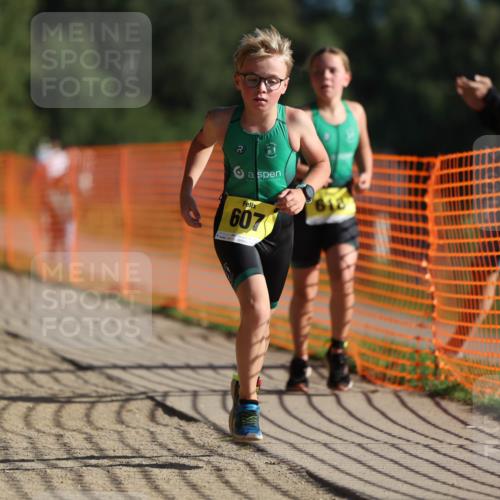 07.09.2025 - 19. Norderstedt Triathlon Michael Strokosch http://msf.ph/oto/8746679 07.09.2025 09:44:45 Laufen 559, 598, 603, 607, 618 meine-sportfotos.de