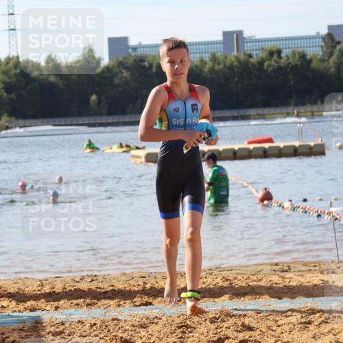07.09.2025 - 19. Norderstedt Triathlon Luisa Fischer http://msf.ph/oto/8746707 07.09.2025 10:26:47 Schwimmen 78, 98 meine-sportfotos.de