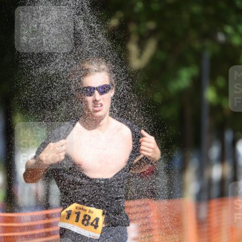 07.09.2025 - 19. Norderstedt Triathlon Michael Strokosch http://msf.ph/oto/8746742 07.09.2025 12:00:30 Laufen 1184 meine-sportfotos.de