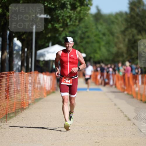 07.09.2025 - 19. Norderstedt Triathlon Michael Strokosch http://msf.ph/oto/8746796 07.09.2025 12:00:38 Laufen 704 meine-sportfotos.de