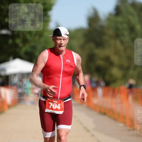 07.09.2025 - 19. Norderstedt Triathlon Michael Strokosch http://msf.ph/oto/8746879 07.09.2025 12:00:42 Laufen 704 meine-sportfotos.de