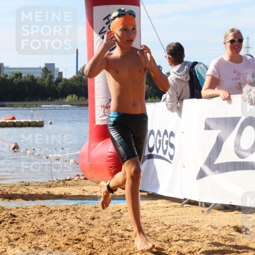 07.09.2025 - 19. Norderstedt Triathlon Luisa Fischer http://msf.ph/oto/8746979 07.09.2025 10:27:29 Schwimmen 63, 84, 122, 666 meine-sportfotos.de