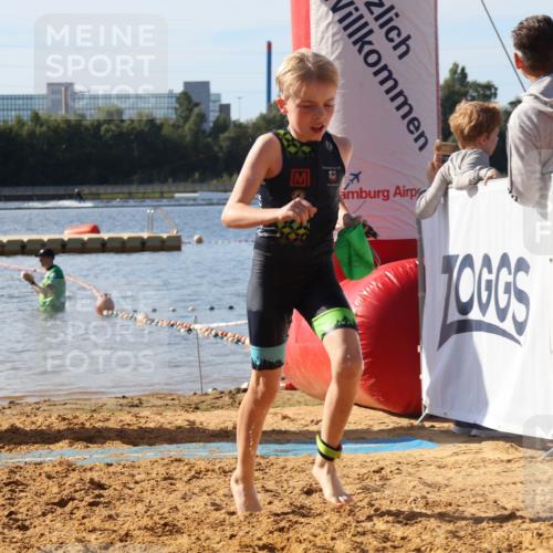 07.09.2025 - 19. Norderstedt Triathlon Luisa Fischer http://msf.ph/oto/8747020 07.09.2025 10:27:50 Schwimmen 85 meine-sportfotos.de