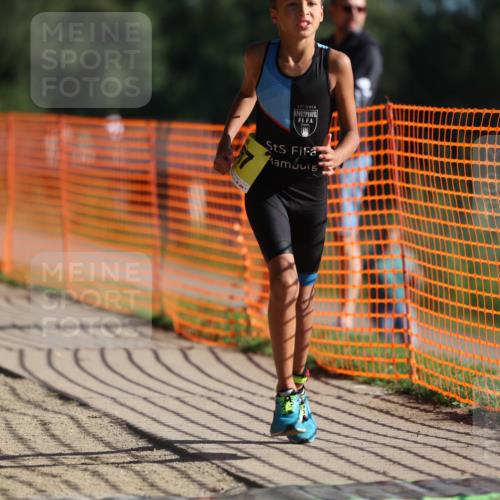07.09.2025 - 19. Norderstedt Triathlon Michael Strokosch http://msf.ph/oto/8747060 07.09.2025 09:45:08 Laufen 567 meine-sportfotos.de