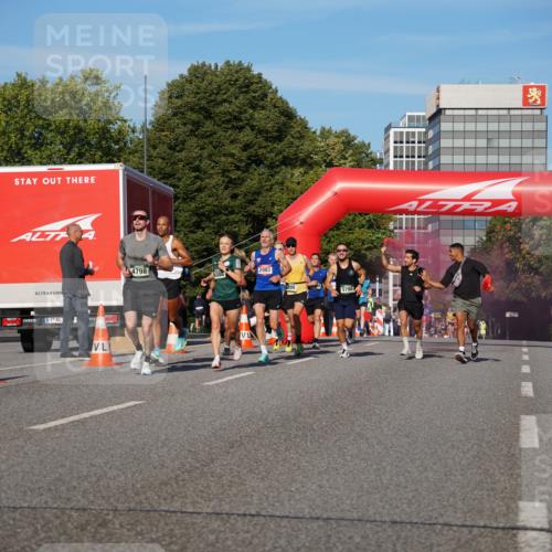 07.09.2025 - BARMER Alsterlauf Yannick Fuchs http://msf.ph/oto/8747071 07.09.2025 09:32:16 Laufen 4798, 2083, 5790 meine-sportfotos.de