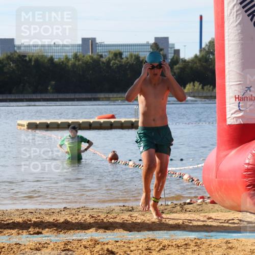07.09.2025 - 19. Norderstedt Triathlon Luisa Fischer http://msf.ph/oto/8747111 07.09.2025 10:28:15 Schwimmen 94, 116, 644 meine-sportfotos.de