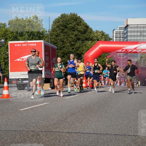 07.09.2025 - BARMER Alsterlauf Yannick Fuchs http://msf.ph/oto/8747123 07.09.2025 09:32:16 Laufen 4798, 208, 6308, 6209, 5080, 5790 meine-sportfotos.de