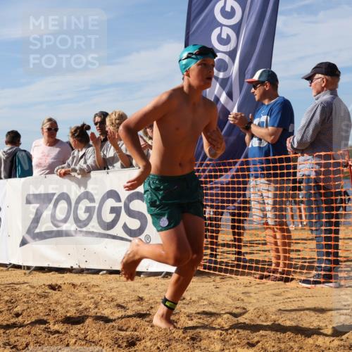 07.09.2025 - 19. Norderstedt Triathlon Luisa Fischer http://msf.ph/oto/8747153 07.09.2025 10:28:17 Schwimmen 94, 116, 644 meine-sportfotos.de