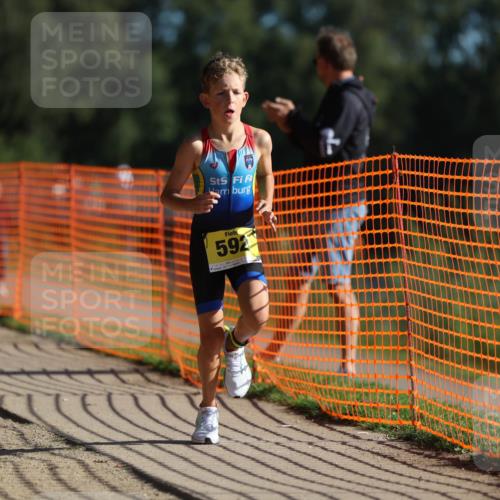 07.09.2025 - 19. Norderstedt Triathlon Michael Strokosch http://msf.ph/oto/8747182 07.09.2025 09:45:15 Laufen 592, 617 meine-sportfotos.de