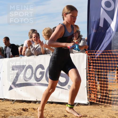 07.09.2025 - 19. Norderstedt Triathlon Luisa Fischer http://msf.ph/oto/8747222 07.09.2025 10:30:05 Schwimmen 59 meine-sportfotos.de