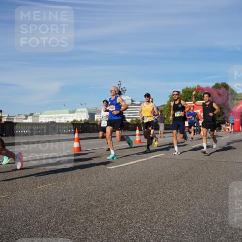 07.09.2025 - BARMER Alsterlauf Yannick Fuchs http://msf.ph/oto/8747243 07.09.2025 09:32:20 Laufen 796, 258, 2083, 579 meine-sportfotos.de