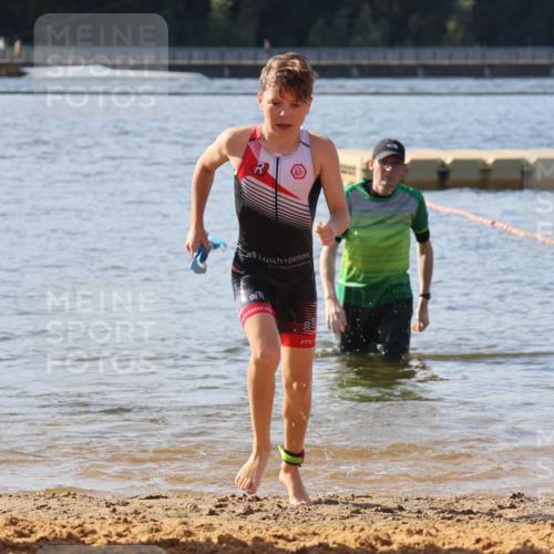 07.09.2025 - 19. Norderstedt Triathlon Luisa Fischer http://msf.ph/oto/8747246 07.09.2025 10:30:27 Schwimmen 69 meine-sportfotos.de