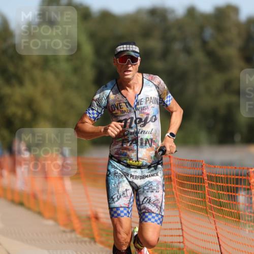 07.09.2025 - 19. Norderstedt Triathlon Michael Strokosch http://msf.ph/oto/8747436 07.09.2025 12:01:09 Laufen 787, 796, 1156 meine-sportfotos.de