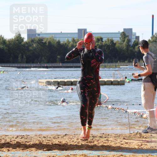 07.09.2025 - 19. Norderstedt Triathlon Luisa Fischer http://msf.ph/oto/8747504 07.09.2025 10:49:09 Schwimmen 1163, 1165, 1168, 1185, 1191, 1196 meine-sportfotos.de