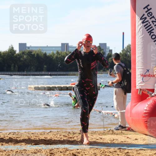 07.09.2025 - 19. Norderstedt Triathlon Luisa Fischer http://msf.ph/oto/8747513 07.09.2025 10:49:09 Schwimmen 1163, 1165, 1168, 1185, 1191, 1196 meine-sportfotos.de