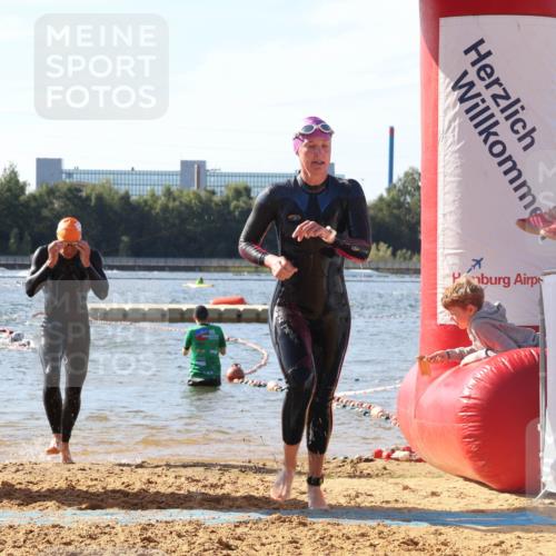 07.09.2025 - 19. Norderstedt Triathlon Luisa Fischer http://msf.ph/oto/8747618 07.09.2025 10:49:40 Schwimmen 225, 231, 1188 meine-sportfotos.de