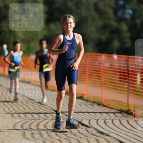 07.09.2025 - 19. Norderstedt Triathlon Michael Strokosch http://msf.ph/oto/8747699 07.09.2025 09:45:54 Laufen 554, 619, 624, 634 meine-sportfotos.de