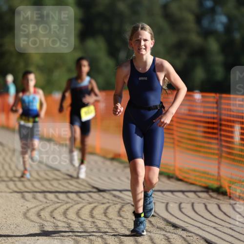 07.09.2025 - 19. Norderstedt Triathlon Michael Strokosch http://msf.ph/oto/8747716 07.09.2025 09:45:55 Laufen 554, 619, 624, 634 meine-sportfotos.de