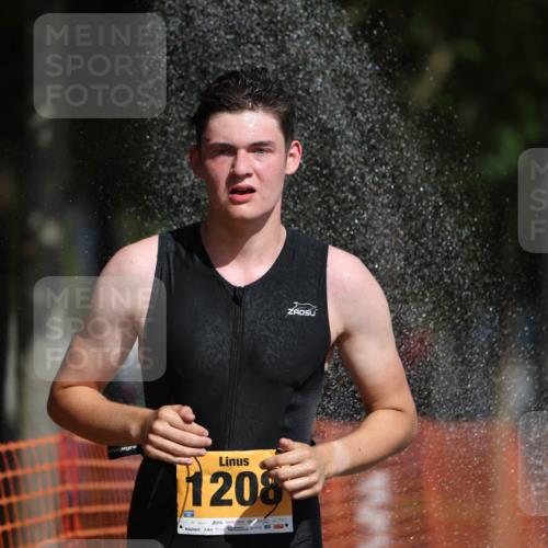 07.09.2025 - 19. Norderstedt Triathlon Michael Strokosch http://msf.ph/oto/8747889 07.09.2025 12:01:28 Laufen 770, 774, 1208, 1301, 1332, 1348 meine-sportfotos.de