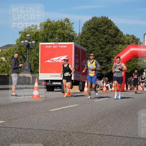 07.09.2025 - BARMER Alsterlauf Yannick Fuchs http://msf.ph/oto/8748087 07.09.2025 09:32:54 Laufen 4639, 1, 2309, 8437, 5931 meine-sportfotos.de