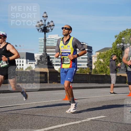 07.09.2025 - BARMER Alsterlauf Yannick Fuchs http://msf.ph/oto/8748113 07.09.2025 09:32:57 Laufen 4639, 2309, 8437 meine-sportfotos.de