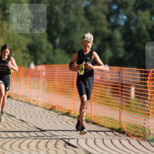 07.09.2025 - 19. Norderstedt Triathlon Michael Strokosch http://msf.ph/oto/8748117 07.09.2025 09:46:22 Laufen 555, 565, 584, 599 meine-sportfotos.de