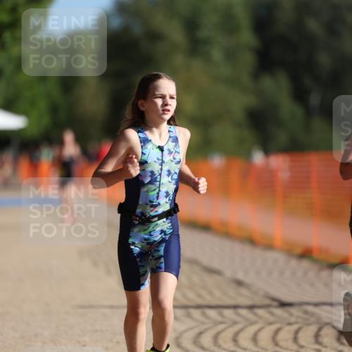 07.09.2025 - 19. Norderstedt Triathlon Michael Strokosch http://msf.ph/oto/8748170 07.09.2025 09:46:26 Laufen 565, 584, 599 meine-sportfotos.de