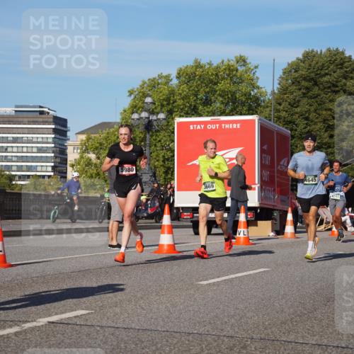 07.09.2025 - BARMER Alsterlauf Yannick Fuchs http://msf.ph/oto/8748200 07.09.2025 09:33:03 Laufen 4916, 5980, 3669, 419, 4645, 4747 meine-sportfotos.de
