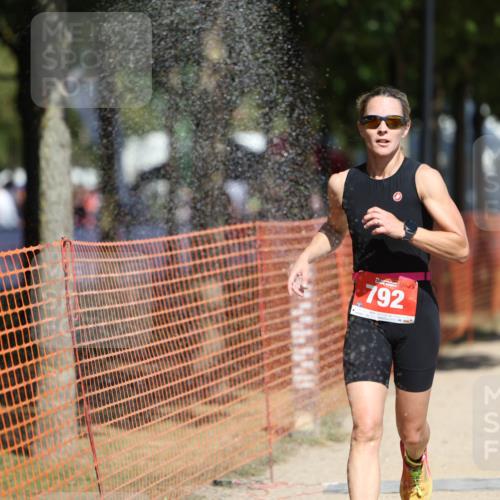 07.09.2025 - 19. Norderstedt Triathlon Michael Strokosch http://msf.ph/oto/8748201 07.09.2025 12:39:02 Laufen 165, 273, 724, 792 meine-sportfotos.de