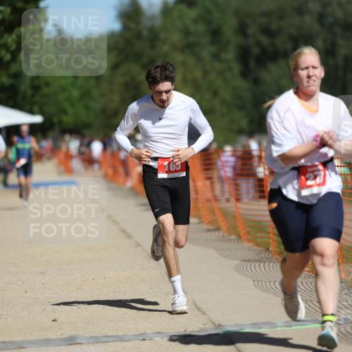 07.09.2025 - 19. Norderstedt Triathlon Michael Strokosch http://msf.ph/oto/8748271 07.09.2025 12:39:04 Laufen 165, 273, 724, 792 meine-sportfotos.de