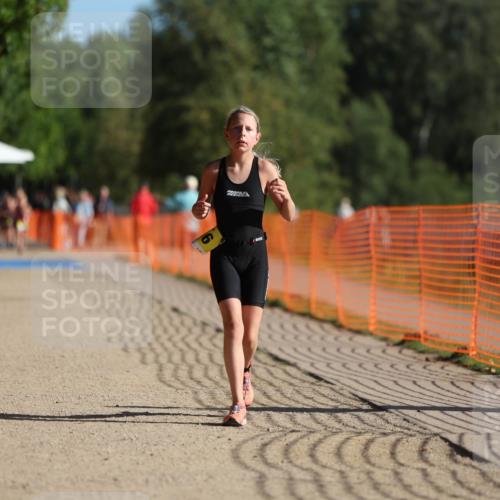 07.09.2025 - 19. Norderstedt Triathlon Michael Strokosch http://msf.ph/oto/8748282 07.09.2025 09:46:35 Laufen 616 meine-sportfotos.de