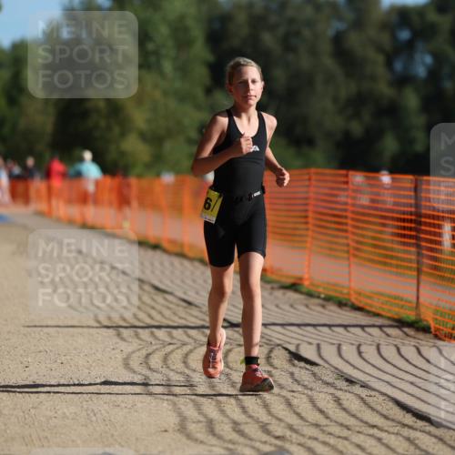 07.09.2025 - 19. Norderstedt Triathlon Michael Strokosch http://msf.ph/oto/8748308 07.09.2025 09:46:37 Laufen 616 meine-sportfotos.de