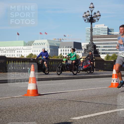 07.09.2025 - BARMER Alsterlauf Yannick Fuchs http://msf.ph/oto/8748309 07.09.2025 09:33:06 Laufen 4747 meine-sportfotos.de