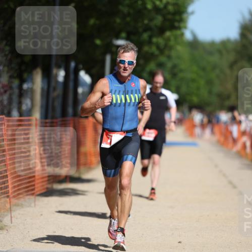 07.09.2025 - 19. Norderstedt Triathlon Michael Strokosch http://msf.ph/oto/8748312 07.09.2025 12:39:12 Laufen 791, 826, 849 meine-sportfotos.de
