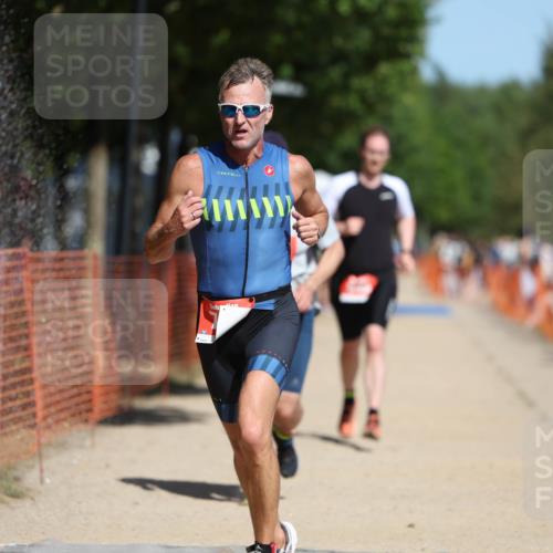 07.09.2025 - 19. Norderstedt Triathlon Michael Strokosch http://msf.ph/oto/8748331 07.09.2025 12:39:13 Laufen 791, 826, 849 meine-sportfotos.de