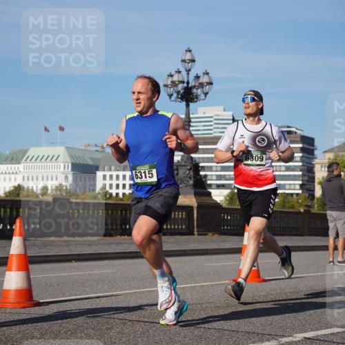 07.09.2025 - BARMER Alsterlauf Yannick Fuchs http://msf.ph/oto/8748348 07.09.2025 09:33:11 Laufen 6315, 6309 meine-sportfotos.de