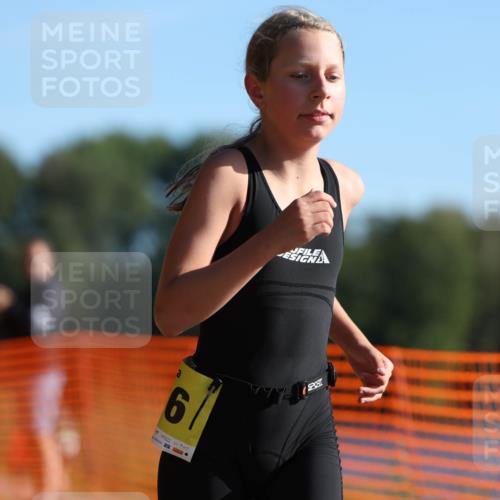 07.09.2025 - 19. Norderstedt Triathlon Michael Strokosch http://msf.ph/oto/8748359 07.09.2025 09:46:39 Laufen 616 meine-sportfotos.de