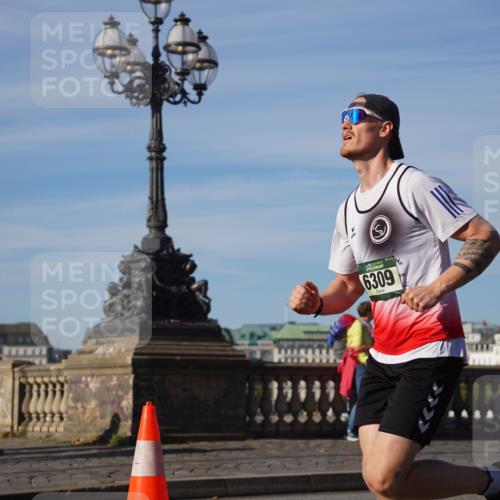 07.09.2025 - BARMER Alsterlauf Yannick Fuchs http://msf.ph/oto/8748391 07.09.2025 09:33:12 Laufen 6309 meine-sportfotos.de