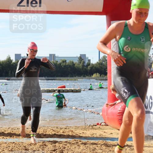 07.09.2025 - 19. Norderstedt Triathlon Luisa Fischer http://msf.ph/oto/8748448 07.09.2025 10:51:59 Schwimmen 844, 1164, 1178, 1211, 1340, 1390 meine-sportfotos.de