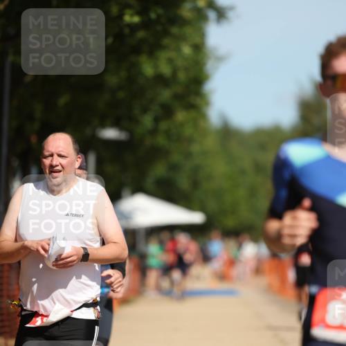 07.09.2025 - 19. Norderstedt Triathlon Michael Strokosch http://msf.ph/oto/8748535 07.09.2025 12:39:56 Laufen 243, 767, 852, 856, 1255, 1276, 1359 meine-sportfotos.de