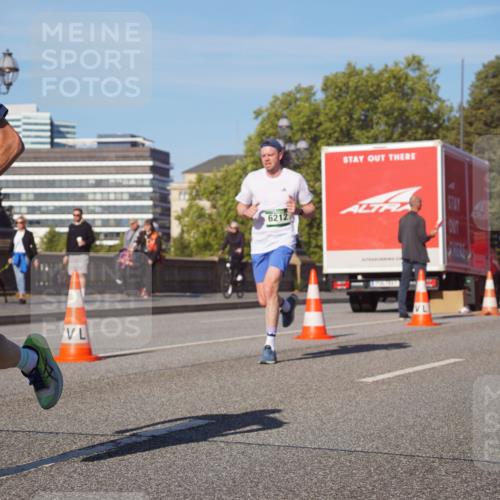 07.09.2025 - BARMER Alsterlauf Yannick Fuchs http://msf.ph/oto/8748567 07.09.2025 09:33:20 Laufen 5142, 6212 meine-sportfotos.de