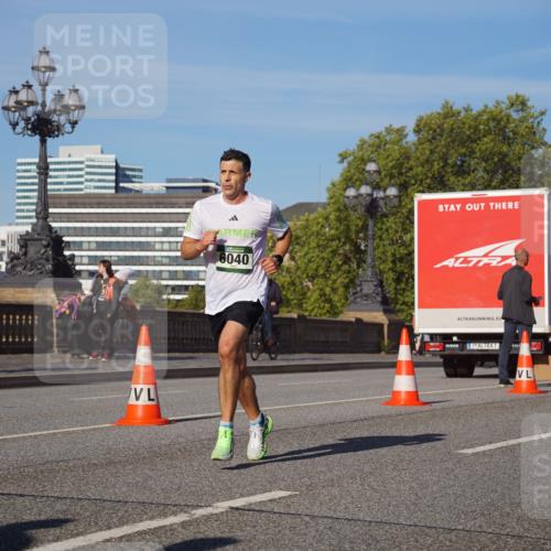 07.09.2025 - BARMER Alsterlauf Yannick Fuchs http://msf.ph/oto/8748690 07.09.2025 09:33:26 Laufen 6040, 2914 meine-sportfotos.de