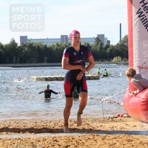 07.09.2025 - 19. Norderstedt Triathlon Luisa Fischer http://msf.ph/oto/8748776 07.09.2025 10:53:32 Schwimmen 196, 1175, 1177, 1193 meine-sportfotos.de