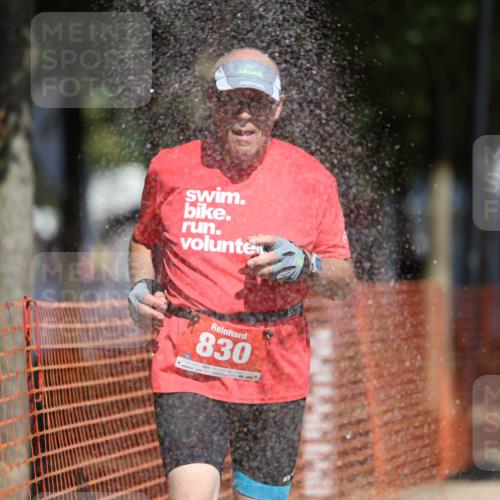 07.09.2025 - 19. Norderstedt Triathlon Michael Strokosch http://msf.ph/oto/8748788 07.09.2025 12:40:30 Laufen 146, 170, 830, 1288 meine-sportfotos.de