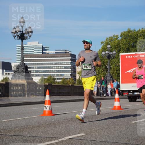 07.09.2025 - BARMER Alsterlauf Yannick Fuchs http://msf.ph/oto/8748877 07.09.2025 09:33:35 Laufen 3979, 017 meine-sportfotos.de